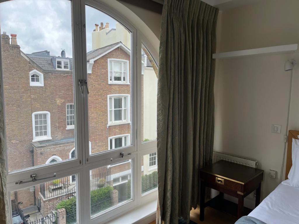 Serene Townhouse With Parking Londra Exterior foto