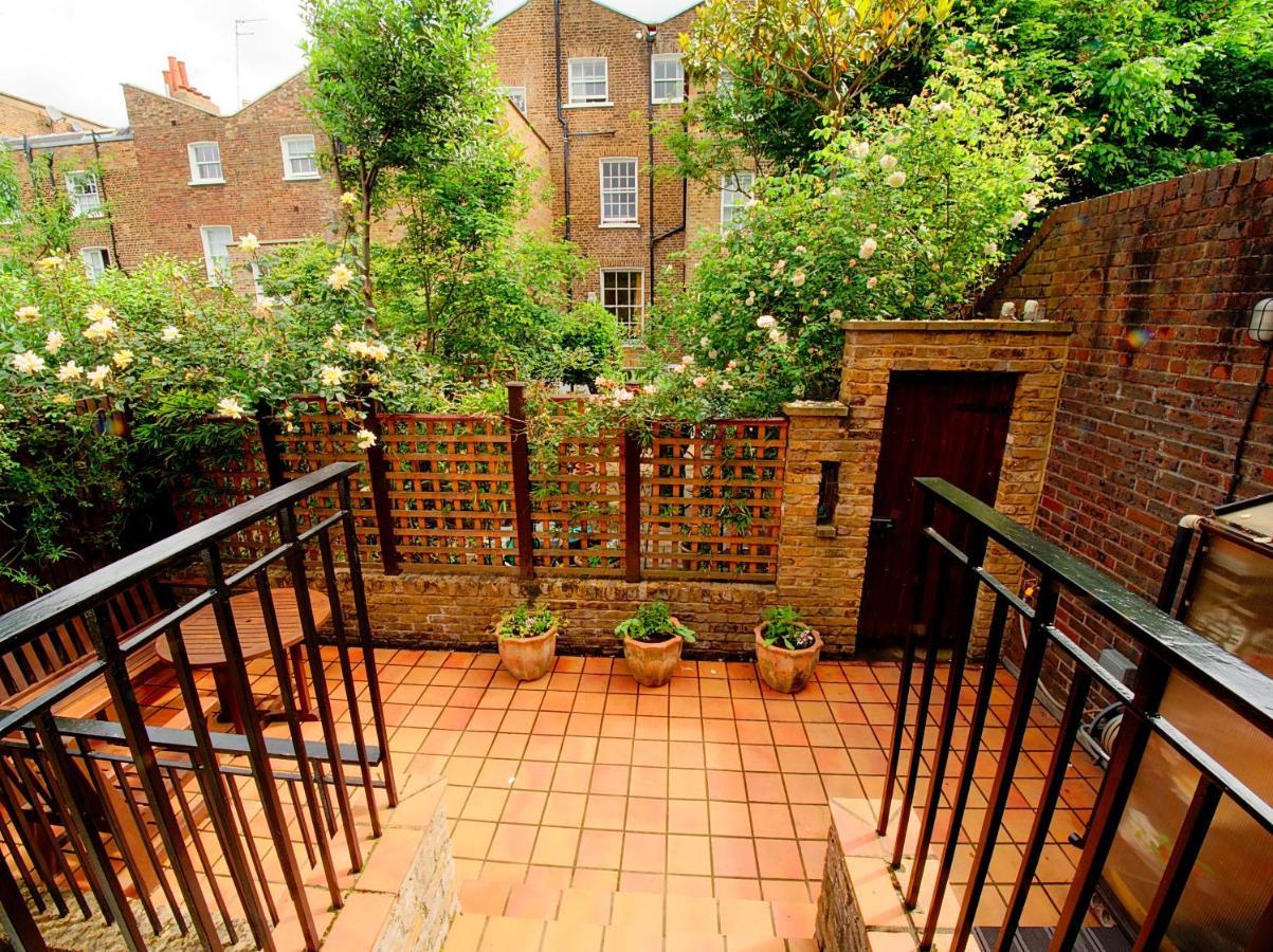 Serene Townhouse With Parking Londra Exterior foto
